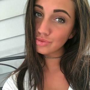 Meet your Posher, Alissa